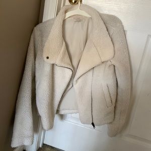 Loft NWOT Sherpa Cropped Jacket